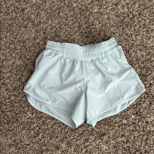 Lululemon Light Blue Hotty Hot Shorts 2.5 Size 0
